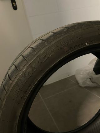Neumático Toyo Proxes R51A 215/45 R18 89W