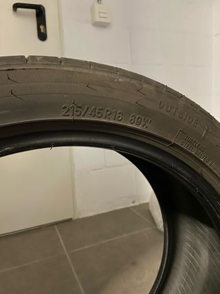 Neumático Toyo Proxes R51A 215/45 R18 89W