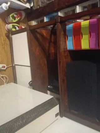 Armario Vintage Madera y Plástico