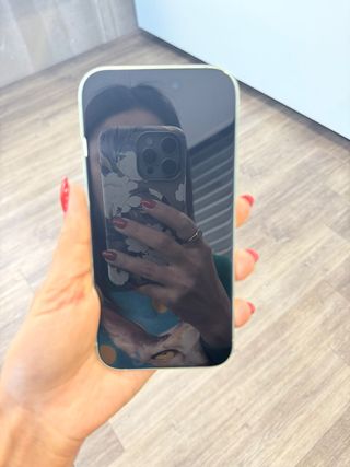 iPhone 15 128GB Verde - Bateria 99%