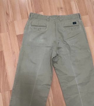Pantalón chino Dockers verde oliva