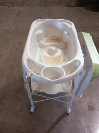 Bañera y cambiador para bebés