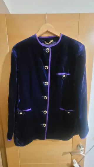 Traje Terciopelo Vintage Morado y Negro