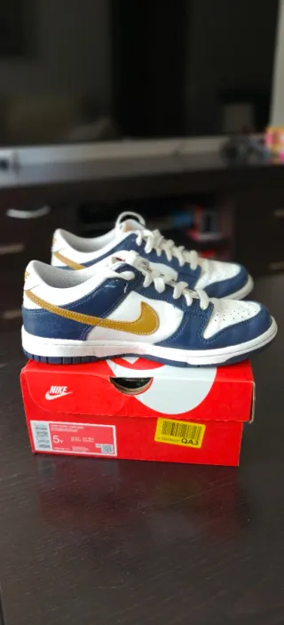 Nike Dunk Low Talla 37.5 originales tienda