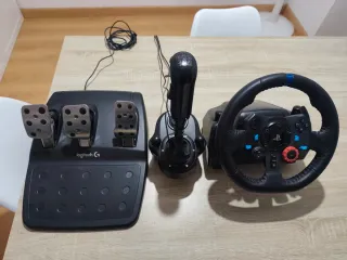 Volante Logitech G29 con Pedales y Palanca