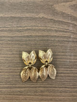 Pendientes dorados Mango