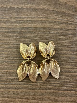 Pendientes dorados Mango