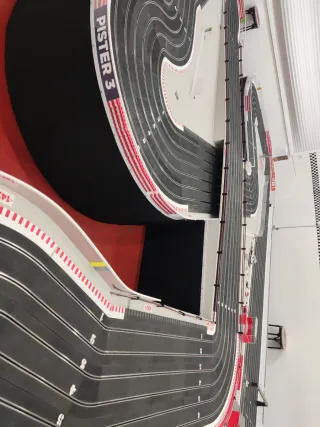 Pista Slot Ninco Seis carriles