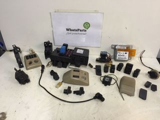 RELE PARABRISAS NISSAN TERRANO II 285100F010