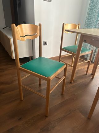 Mesa de comedor con 6 sillas