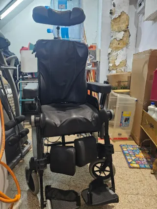 Silla  de ruedas REA AZALEA BASE