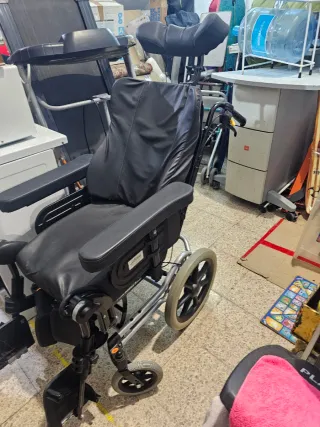 Silla  de ruedas REA AZALEA BASE