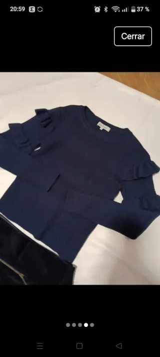 Conjunto jersey azul marino y falda negra