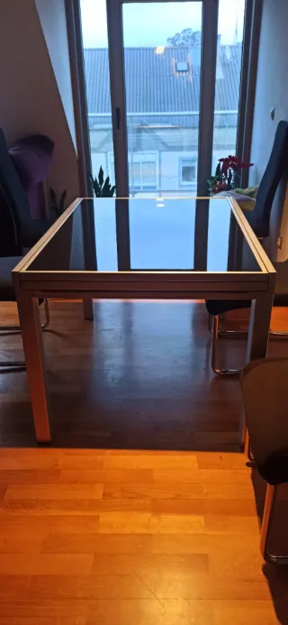 Tavolo da pranzo allungabile in acciaio e vetro 2,40m