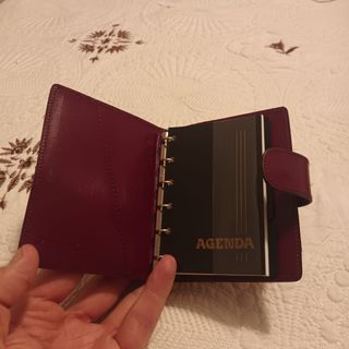 Agenda de piel de bolsillo color burdeos