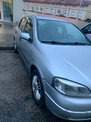 Opel Astra 2000
