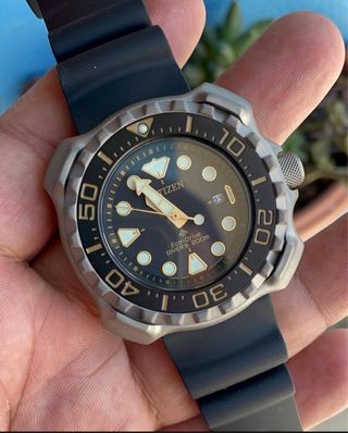 Citizen Promaster BN0220-16E Eco-Drive 200mt