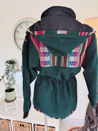 Chaqueta Boho Étnica Y2K con Capucha