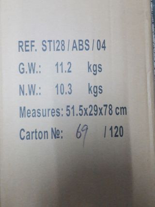 Maleta de viaje negra nueva