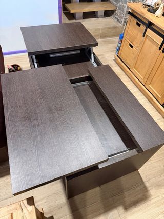 Mesa de centro de madera marrón