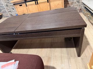 Mesa de centro de madera marrón