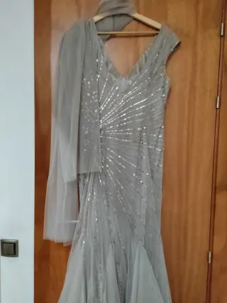 Vestido de fiesta Pronovias. Un solo uso2