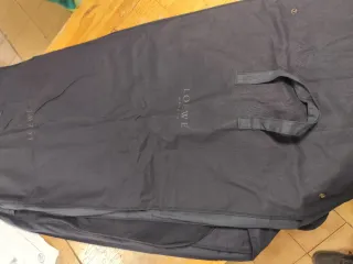 10 Fundas para trajes y vestidos Loewe