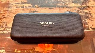 Teenage Engineering OP-1 Field + funda, como nuevo