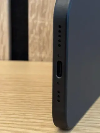 iPhone 15 Negro