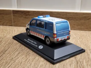 MERCEDES VITO MOSSOS ESQUADRA ESCALA 1/43