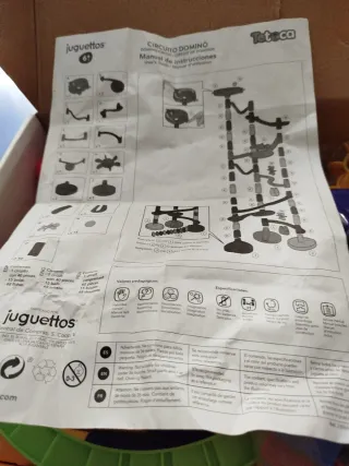 Circuito Dominó Juguete con Canicas