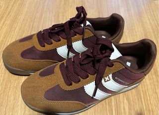 Zapatillas XTI Marrón, burdeos y Blanco