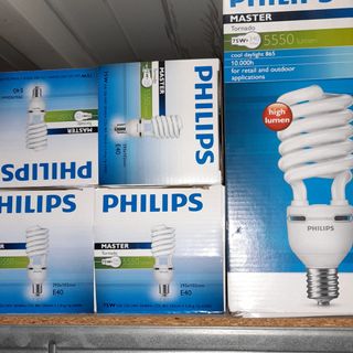5 Bombillas Bajo Consumo Philips E40