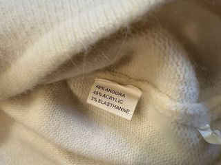 Jersey Angora Cuello Alto Blanco