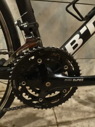 BICICLETA CARRETERA BTWIN TRIBAN 500