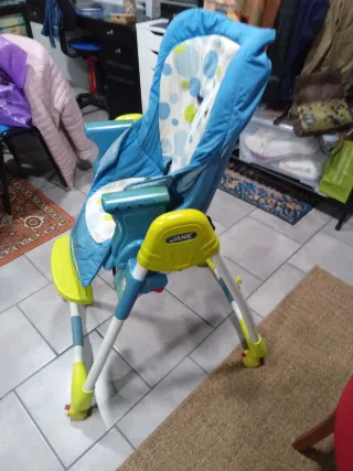 Trona de bebé azul y verde