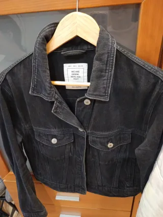 Chaqueta tejana negra Pull&Bear chica