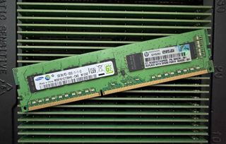 4x Samsung 8GB PC3-12800E RAM UDIMM ECC Xeon E3