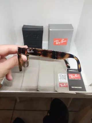 Ray-Ban Wayfarer Pieghevoli Tortora