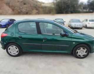 Bandeja trasera 9625052677 peugeot 206 1.9 d 91675