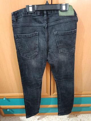 Pantalón vaquero niño negro