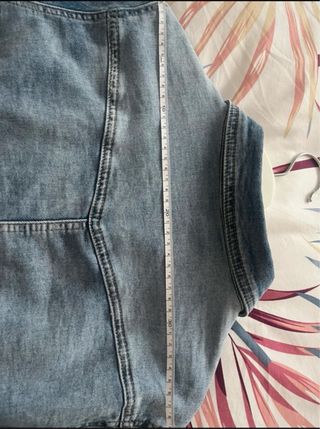 Camisa vaquera elástica con corchetes