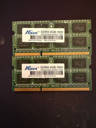 2x 4GB DDR3 1600MHz SODIMM RAM