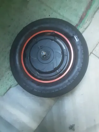 Cecotec Bongo 40 XL Patinete Eléctrico