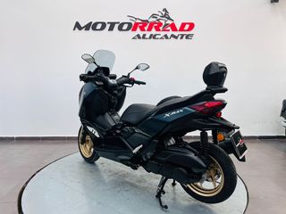 Yamaha XMAX 125 Tech MAX