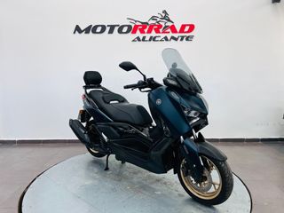 Yamaha XMAX 125 Tech MAX
