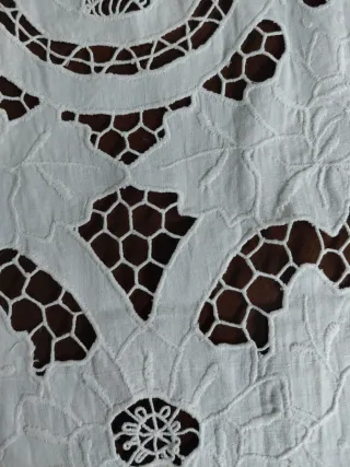 Striscia ricamata cm 105x27