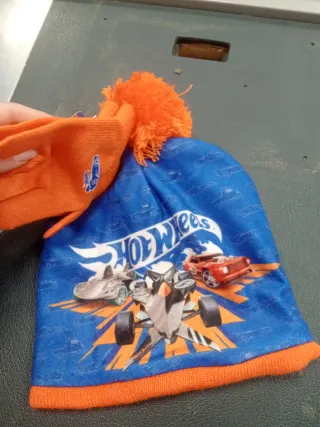 Gorro y Guantes Hot Wheels Infantil