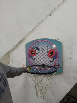 Canasta de baloncesto infantil