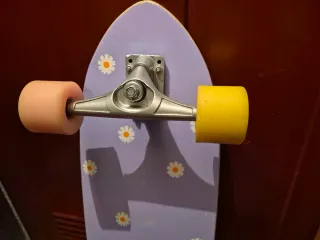 Monopatín Flamingueo Lila Flores